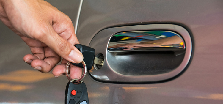 Car door lock repair in Roseville